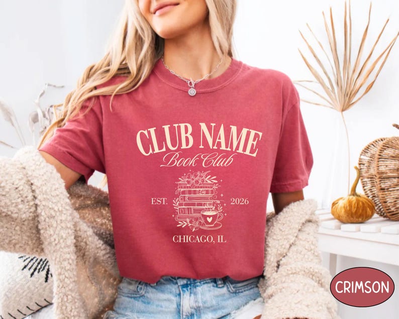 Camiseta personalizada Comfort Colors® para club de lectura con nombre personalizado, camiseta para mamá de club de lectura, camiseta para chica amante de la lectura, ideas de regalo para lectoras. Crimson