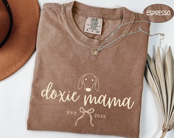Comfort Colors Doxie Shirt Bow Doxie Mom Sweatshirt Cute Personalized Dachshund T-shirt Doxie Mama Tshirt Dog Lover Gift For Dog Owner Tee T