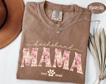 Comfort Colors Dachshund Shirt, Floral Doxie Mom Sweatshirt Cute Personalized Doxie T-shirt Doxie Mama Tshirt Dog Mama Gift For Dog Owner T