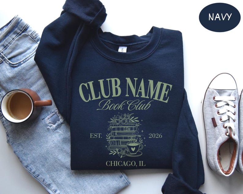 Camiseta personalizada Comfort Colors® para club de lectura con nombre personalizado, camiseta para mamá de club de lectura, camiseta para chica amante de la lectura, ideas de regalo para lectoras. Navy