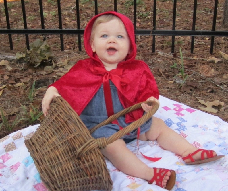 Toddler Crushed Panne Velvet Little Red Riding Hood Capelet 12 Inch Length