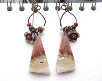 Des boucles d'oreille de style créoles avec de splendides cabochons de corail fossilisé druzy d'Indonésie : "Essences De La Nature"