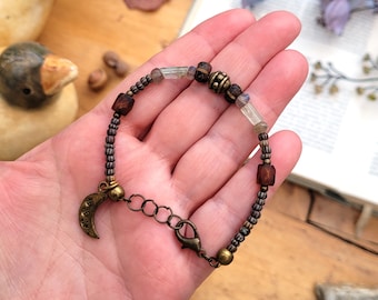 Un bracelet d'allure baroque primitive, précieuse avec perles tubes aigue-marine : "Les Mystères De l'Aurore"