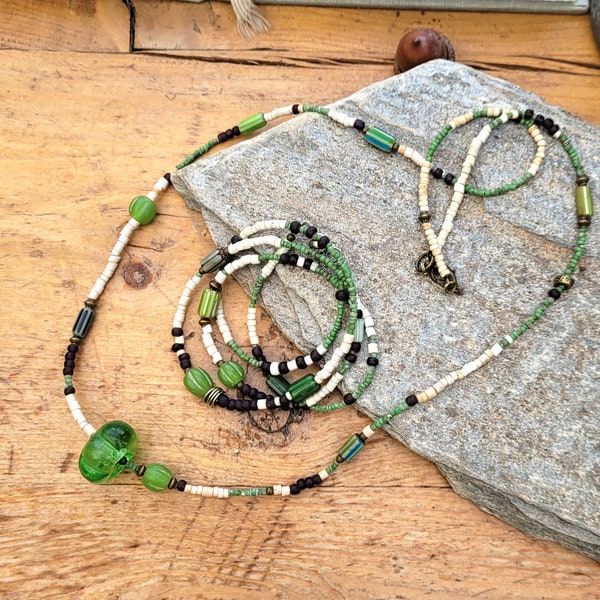 Une parure qui a du peps, collier et bracelet, de style bohemian et ethnique .... : "L'Idéal Est Vert Pomme"