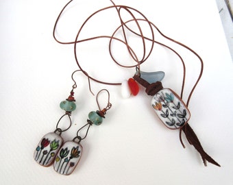 A Garden Under Words: for this urban adornment earring and necklace with artisanal ceramics and lampworks ...