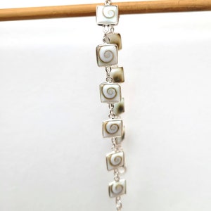 Vive la St Valentin avec ce bracelet minimaliste en argent et oeil Ste Lucie en forme de carrés : Coup De Coeur image 4