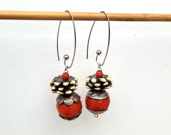 Urban chic boho earrings with ceramic and old coral and silver beads: "Paths Velvety" !!!!!