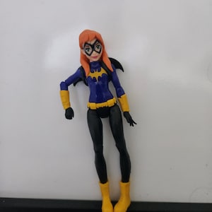 2015 Mattel DC Comics Super Hero Girls Batgirl 5.75&quot; Action Figure