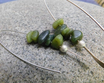 Green earrings/serpentine earrings/earrings silver wire earrings/Dangle Earring/sterling/Sterling Earrings /Gift For Her/Handmade Earrings