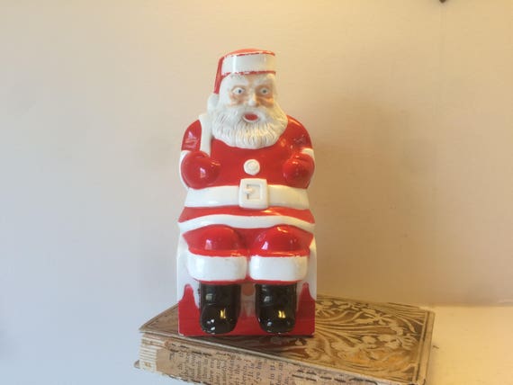 Paramount Santa Raylite Products Plastic Santa Santa Claus Figurine Plastic Ornament Santa On Chimney Vintage Christmas Ornament - 