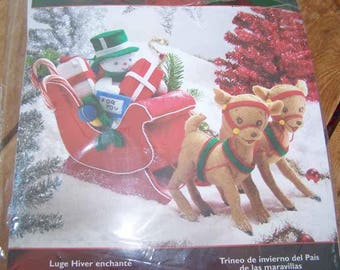 Bucilla Christmas, Snowman in Sleigh, Sleigh Reindeer, Felt Home Decor, 3D Felt Sleigh, Felt Soft Sculpture, Unopened Kit, Winter Wonderland