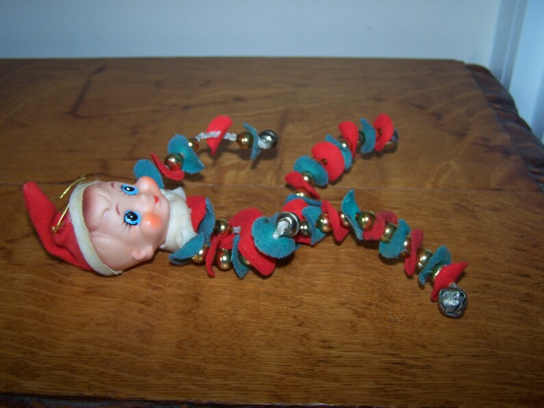 Vintage Felt and Bead Red and Green Beaded Felt Elf Poseable Elf Christmas Elf Knee Hugger Christmas Pixie Christmas Decoration