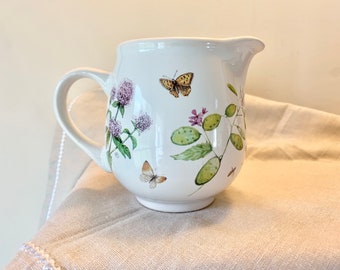 Marjolein Bastin, Wildflower Meadow, Botanical Creamer, Small Pitcher