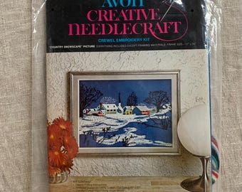 Country Snowscape, Crewel Embroidery, Vintage Avon, Creative Needlecraft, New Old Stock, Nature Scene, Landscape Design
