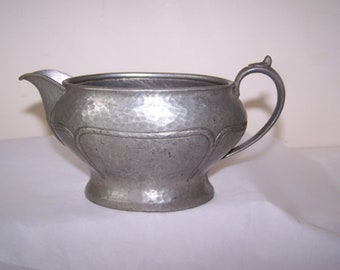 My Lady Pewter, Pewter Creamer, English Pewter, Hand Hammered, Pewter Gravy Boat, Antiqued Pewter, Vintage, Made in England, Collectible