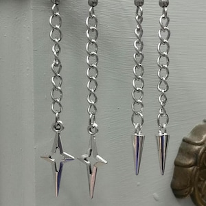 Star Earrings Chain Spike Earrings KPop Demon Hunters Earrings Non-tarnish Surgical Stainless-Steel Hook Dangle Earrings Star Chain Earrings
