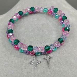 K Pop Demon Hunters Bracelet Star Charm Layered Cuff Bracelet, Expandable Memory Wire Bead Wrap K Pop Demon Hunters Inspired Bracelet