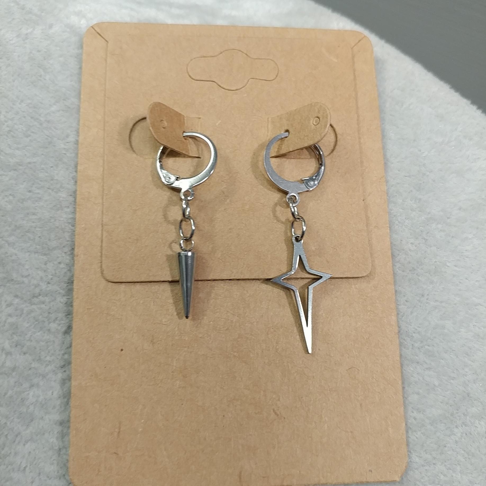 Stainless-steel Star Earrings Spike Earring Unisex Kpop Superstar