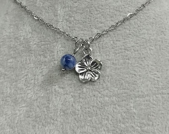 Collar de hibisco con jaspe azul, acero inoxidable resistente al deslustre, piedra preciosa natural de jaspe azul, collar con puntada de flor de hibisco