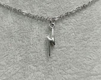 Lightning Bolt Necklace Non-tarnish Stainless-Steel Chain Unisex Lightning Bolt Necklace Lightning Bolt Pendant LightningBolt Charm Necklace