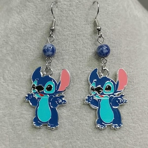Edelstein Ohrringe Natürliche Blue Spot Jaspis Nicht anlaufende Chirurgische Edelstahl Haken Ohrringe Stitch Ohrringe Lilo & Stitch Anhänger 626 Day