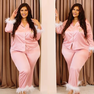 Feather cuff trimmed Pajamas, Bridal Party PJ, Silky Satin Feather sets, Bridesmaids Pajama Set , Bridesmaid PJ, Long sleeve pajama