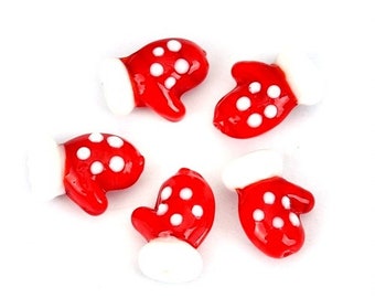 Christmas  red and white dotted lampwork mitten beads pack of 5 make your own jewelry, embellishments, tiny tree ornament