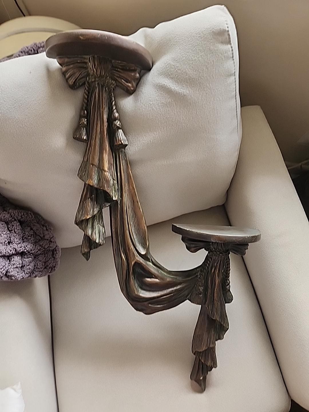 Somdot 4 Drawers Dresser With Charging Station And LED Light