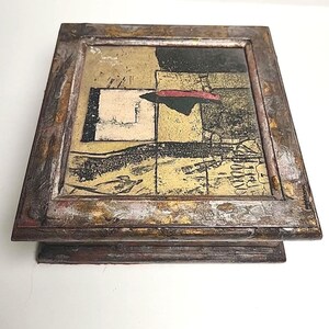 Vintage MCM Trinket Box Jewlery Box. Wood. Signed By Artist Evelyn Mitchell
