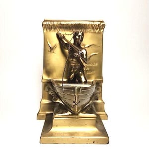 Vintage Brass Whaling Sculpture Whaleman NEW BEDFORD Massachusets. Cool Piece!