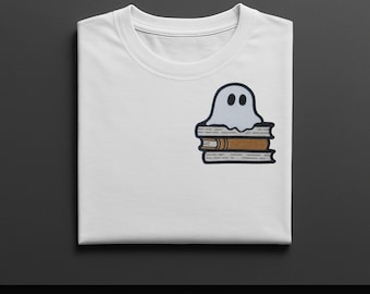 かわいいゴーストブックPNG | ハロウィーンの読書好きのクリップアート | 不気味なアカデミア昇華デザイン | 本の上の幽霊デジタルアート