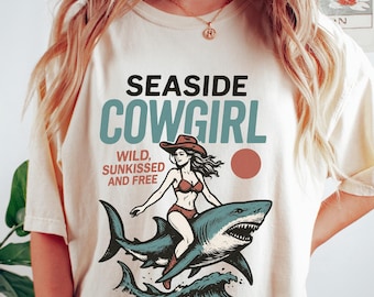 Retro Comfort Seaside Cowgirl T-shirt, Summer Women&#39;s Shirt, Seaside Country Girl Gift, Coastal Women Tee, Western Beach Crewneck