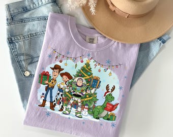 Comfort Colors Toy Story julfesttröja, Jessie jul-T-shirt, julbesättningströja, Toy Story t-shirt, Disney Merry Christmas-tröja