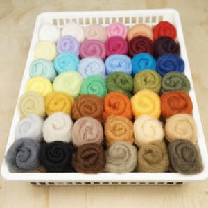 42 Colour Felting Wool Set – Vibrant Maori Carded wool for Needle and Wet Felting  DHG