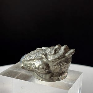Beautiful Pyrite Money Toad Crystal Carving - Natural and Hand Carved - Home Decor - Good Luck Frog