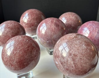 Esfera de cristal de cuarzo fresa - Decoración natural para el hogar
