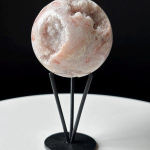 Druzy roze amethist kristallen bol van AAA-kwaliteit met standaard - natuurlijke Braziliaanse roze amethist - woondecoratie