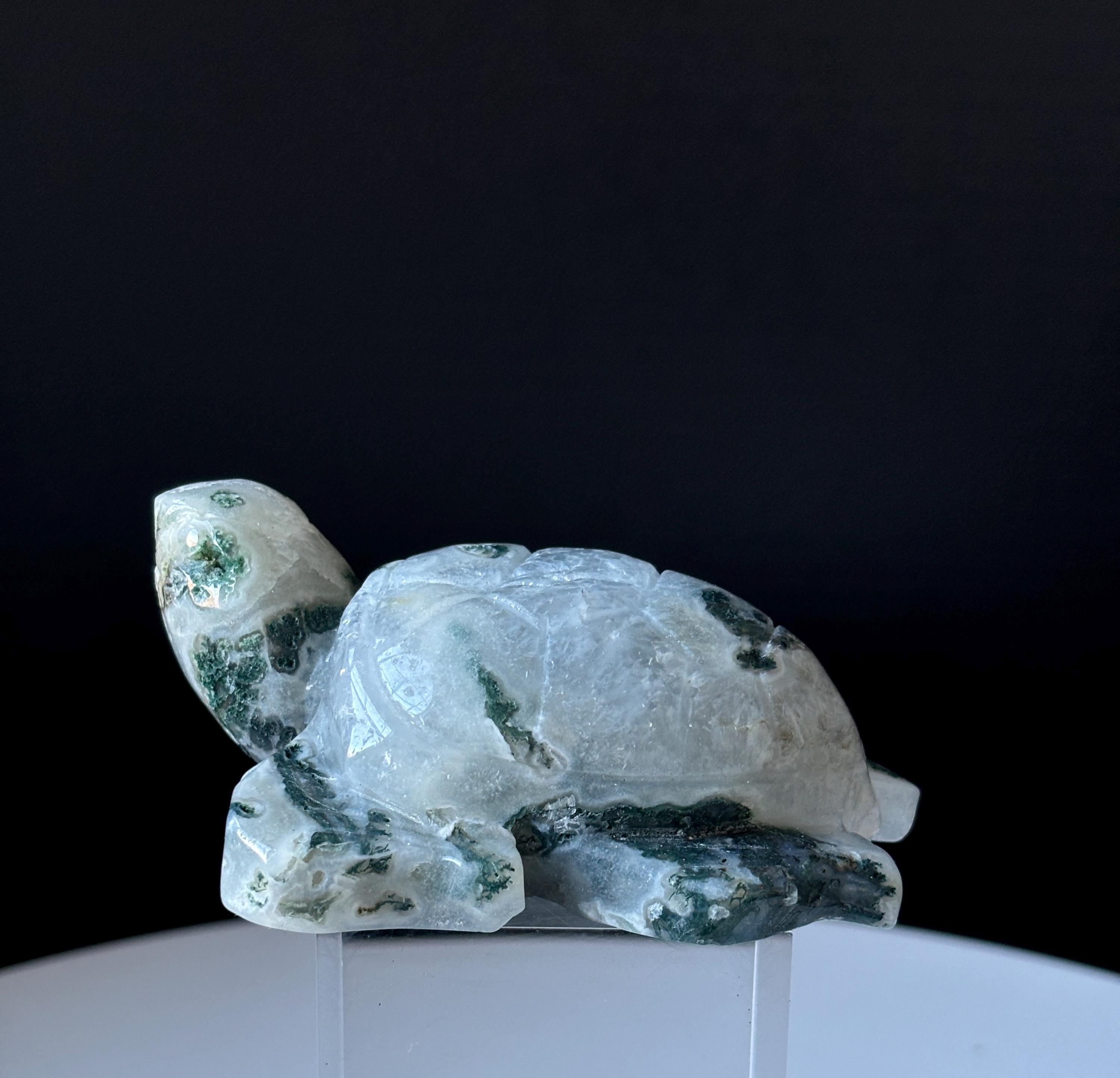 手彫りの苔瑪瑙亀水晶彫刻：天然石 - Etsy 日本