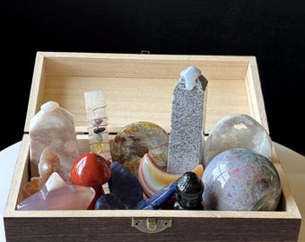 Kit Misterioso de Cristais com Caixa Decorativa: Cristais Brutos e Polidos, Bijuterias, Decoração para Casa