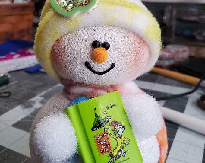 Kindergarten teacher snowman Sock People Books Apple