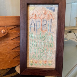 April Mini Sampler PDF