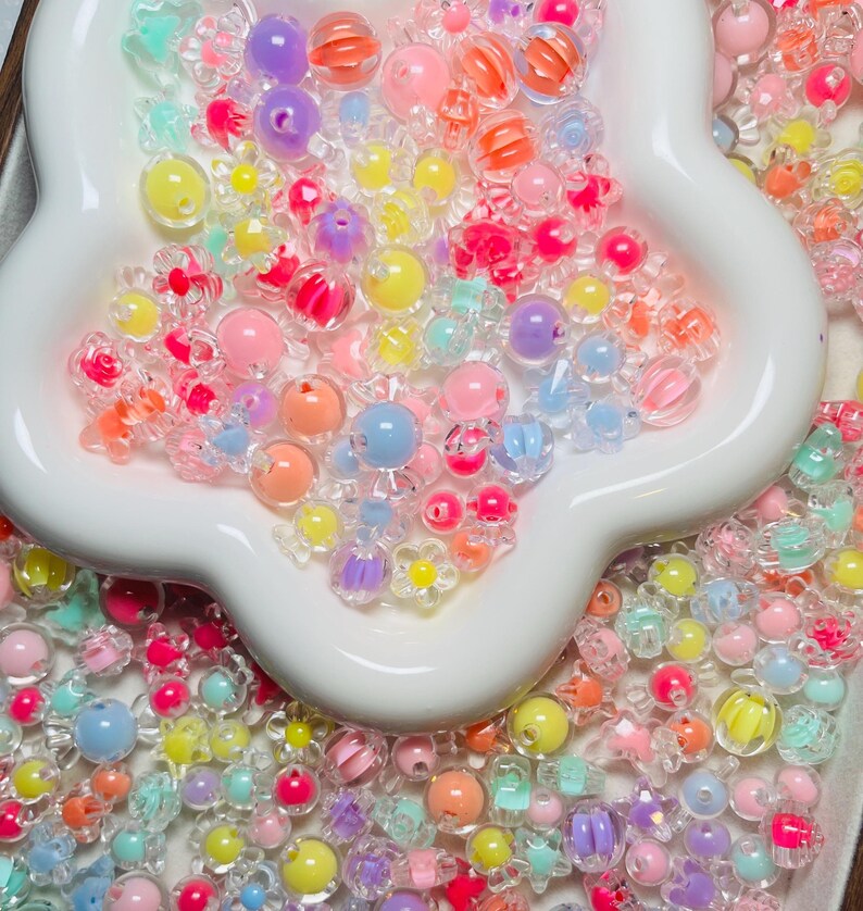 Mixed Candy Color Acrylic Beads Set: 30pcs Cute Kawaii Beads for DIY Jewelry, Kids Crafts, Bracelets, Phone Charms image 4