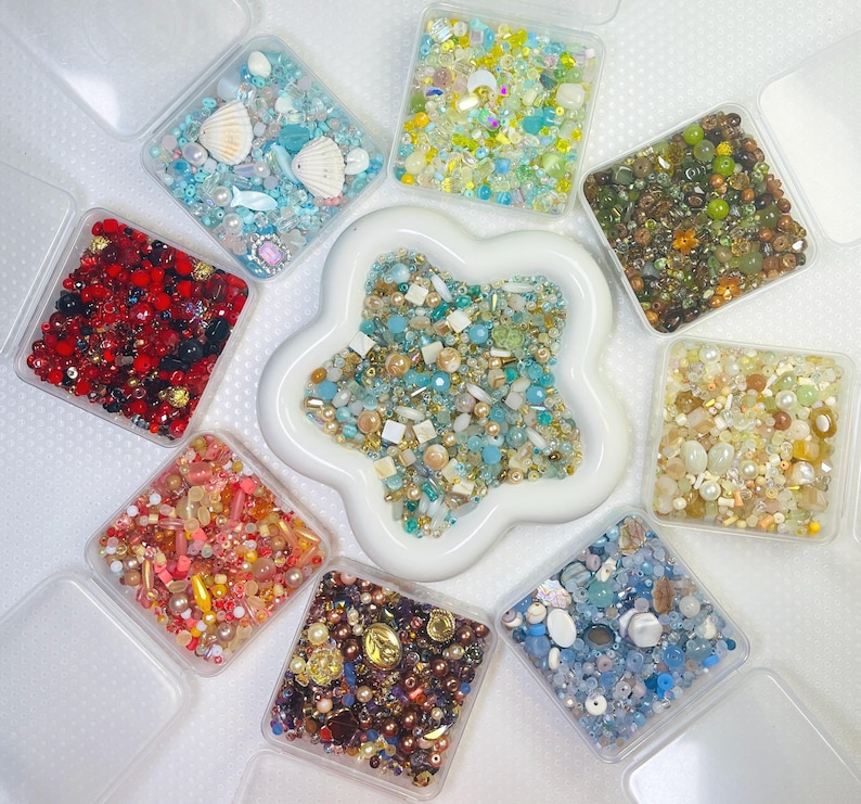 100g Bead Box With Charm One Of A Kind Themed Mixed Bead Soup 100g-bead-box-with-charm-one-of-a-kind-themed-mixed-bead-soup