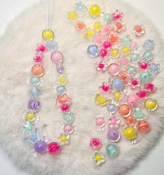Mixed Candy Color Acrylic Beads Set: 30pcs Cute Kawaii Beads for DIY Jewelry, Kids Crafts, Bracelets, Phone Charms