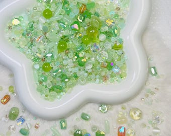 Fresh Green Grape Theme Glass Bead Soup Mix: 2.0V For DIY Jewelry, Charm Making