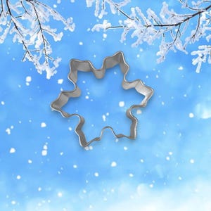 MINI SNOWFLAKE metal cookie cutter  1.75 inches     1603