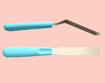 ICING SPATULAS    Choice of Flat or Angled