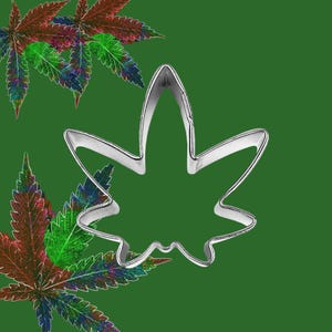MINI MARIJUANA LEAF metal cookie cutter 1.25 inches