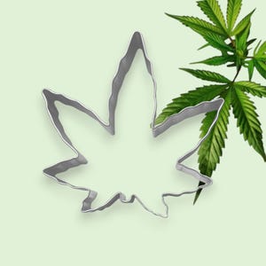 MARIJUANA LEAF Metal Cookie Cutter 4 inches