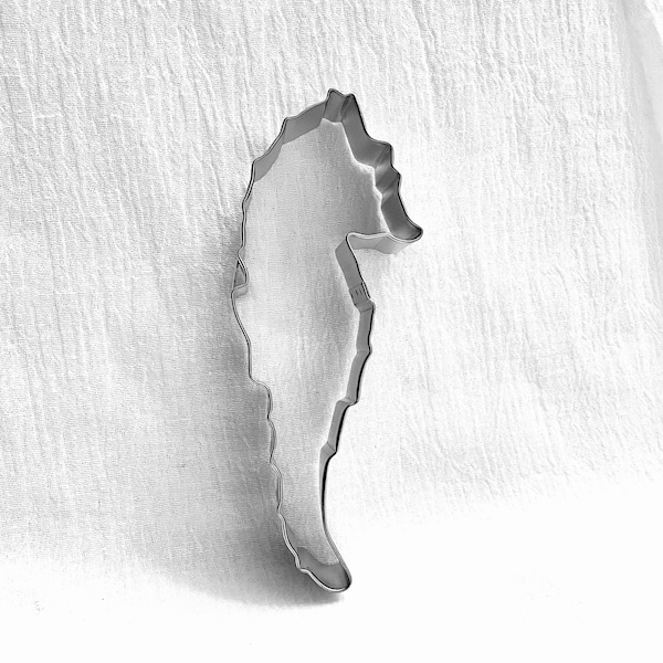 SEAHORSE Metal  Cookie Cutter 5.25 inches